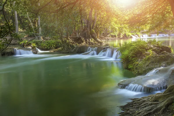 Wasserfall Sao Noi in Saraburi in Zentralthailand berühmt — Stockfoto