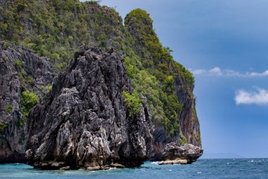 Andaman 'daki kireçtaşı adası Myanmar Denizi