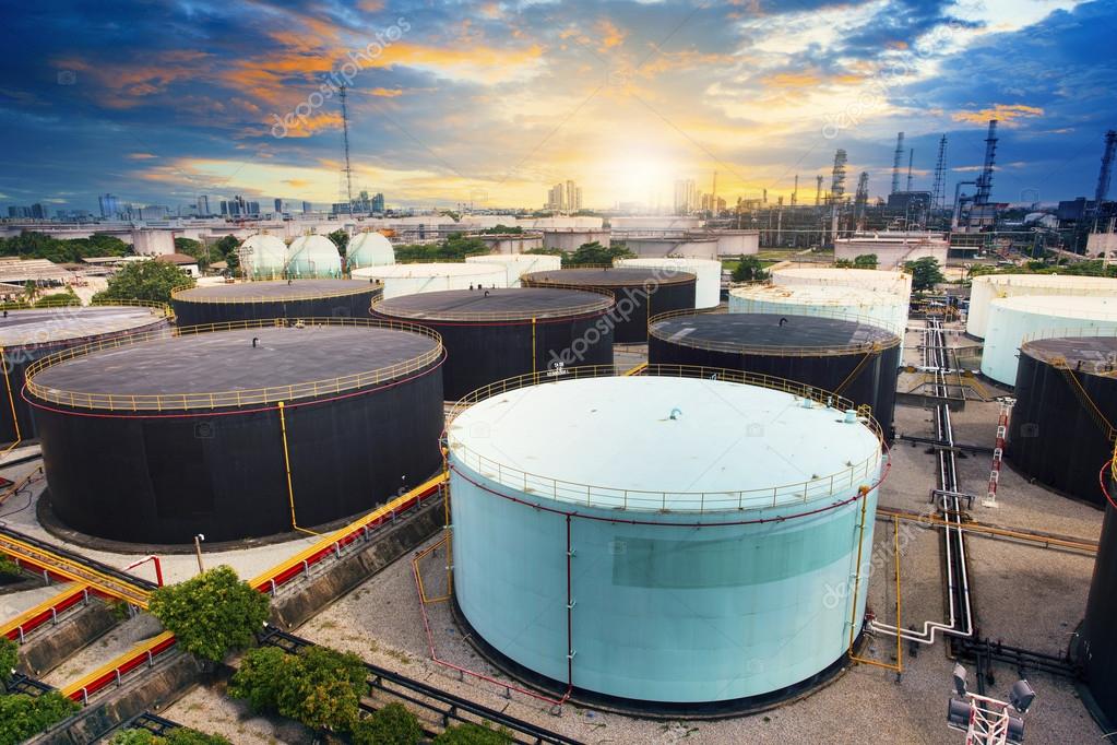oil storage tank in petrochemical refinery industry plant in pet