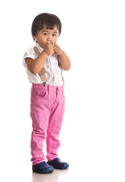 Faccia di asiatico bambini che agiscono a mano e faccia isolato bianco ba — Foto Stock