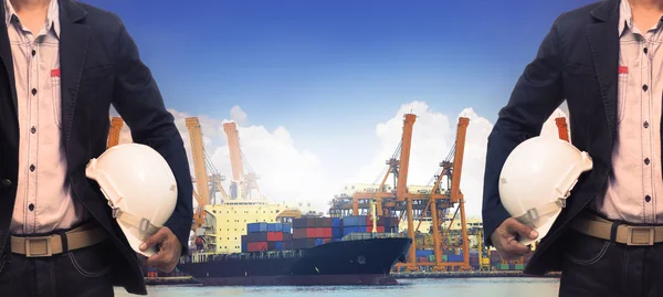 Dolgozó ember kikötői hatóság használt szállítási, logisztikai, hajó, — Stock Fotó