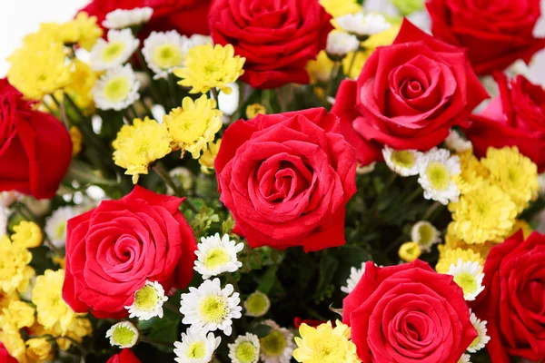 Red roses flowers bouquet — Stock Photo, Image