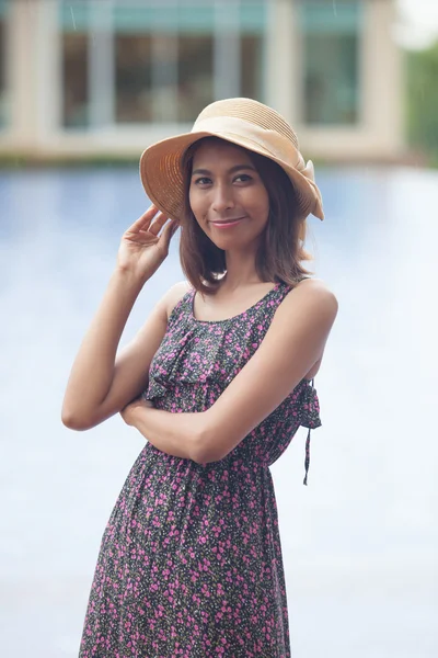 Portrait of smiling face of young asian tan skin woman with long — Stock Photo, Image