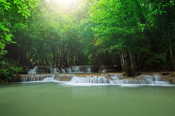 Beautiful hauy mae kamin water falls in deep forest kanchanaburi — Stock Photo, Image