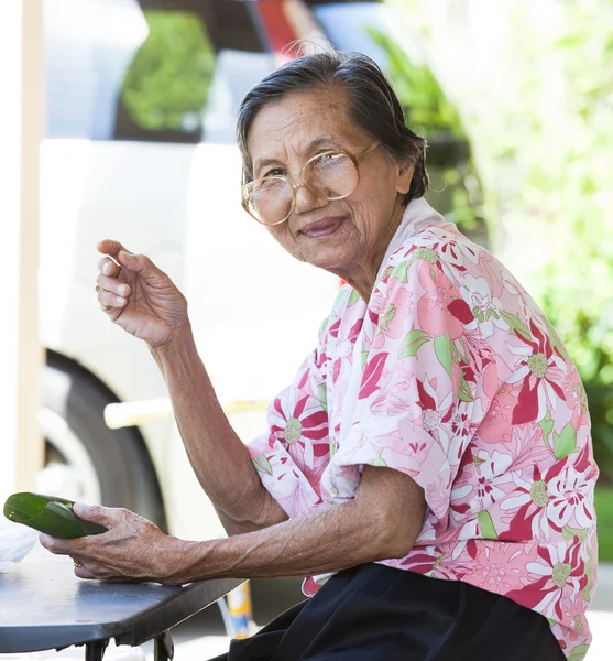 Portrait of senior asian woman smiling face happiness emotion lo — Stock Photo, Image