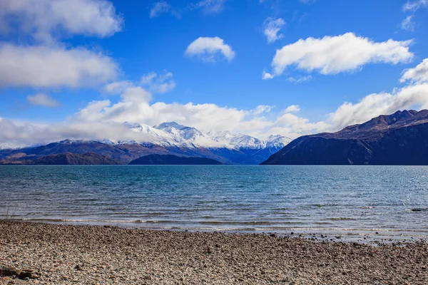 Пейзаж озера wanaka южного острова новое рвение и важные земли — стоковое фото