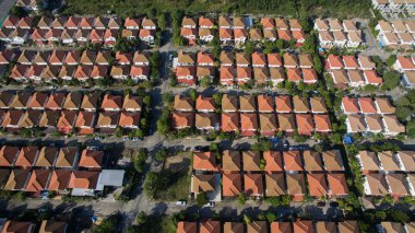 Tayland ev köyünün havadan görünümü kullanmak için emlak geliştirme
