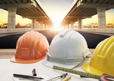 çalışma tablosu ve ev inşaat arka plan mimar