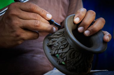 potter sanatçı kil çömlek HEYEL güzel sanatlar üzerinde çalışma kapatın