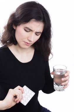 genç kadın baş ağrısı izole