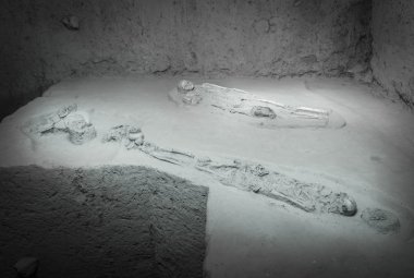 mezar mezar iskelet insan kemikleri Tayland at