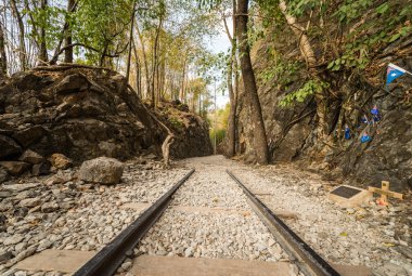 Ölüm tren, cehennem ateşi, eski demiryolu geçmek, Kanchanaburi