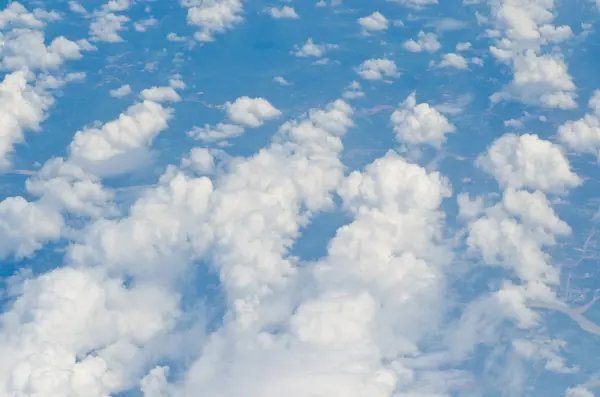 Vista de una nube —  Fotos de Stock