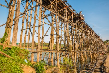 Sangkhlaburi bölgesinde, Kanchanabur ahşap köprü (Mon Köprüsü)