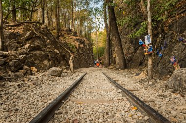 Ölüm tren, cehennem ateşi, eski demiryolu geçmek, Kanchanaburi