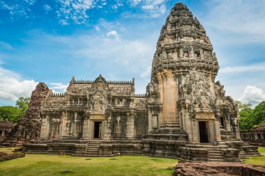 nakhon ratchasima ili tarihi prasat hin phimai kale,