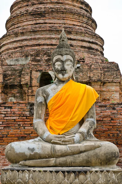 Old  Buddha statue in temple — Stock Photo, Image