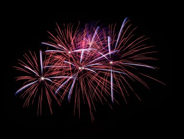 Geceleyin havai fişekler