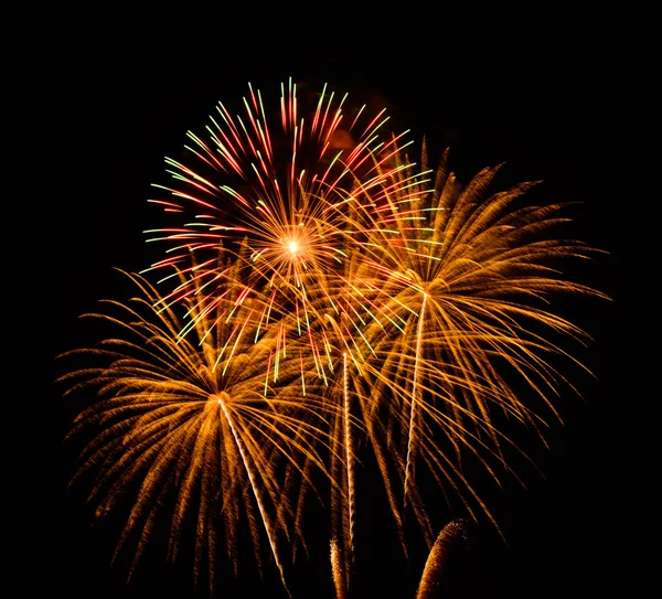 Fuegos artificiales en la noche — Foto de Stock