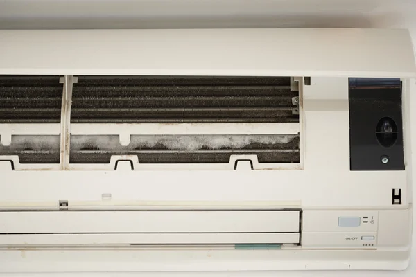 Ice on coil cooler of dirty air conditioner — Stock Photo, Image