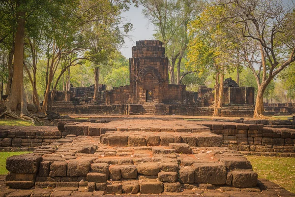 Muang Singha starověké skalní hrad v kanchanaburi — Stock fotografie