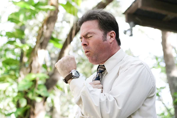 Empresario tosiendo con gripe — Foto de Stock