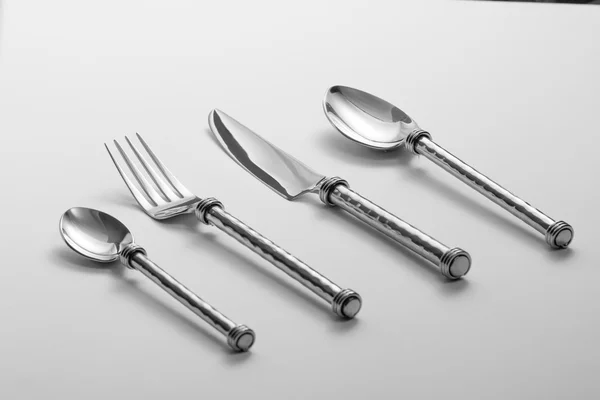 Talheres conjunto com garfo, faca e colher — Fotografia de Stock