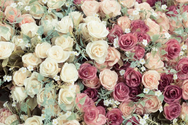 Hermosas flores artificiales de tela para fondo —  Fotos de Stock