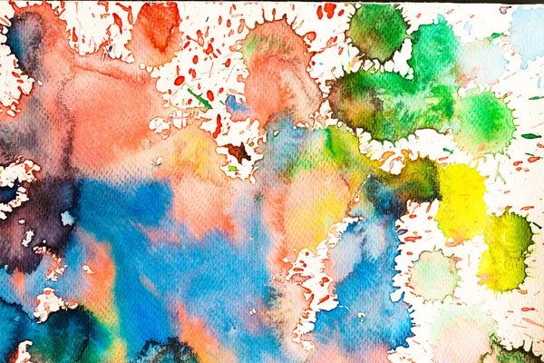Наймає крупним планом фарбування кольору води на акварельній текстурі паперу — стокове фото