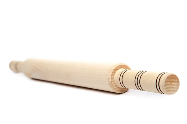 Mattarello in legno isolato su sfondo bianco. — Foto Stock