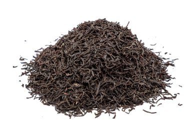 Beyaz arka plan üzerinde izole avuç siyah Lapsany çay.