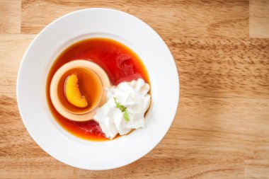 cappucino ahşap masa kahve