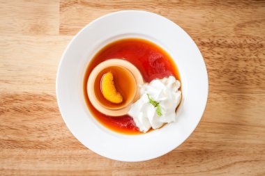 cappucino ahşap masa kahve