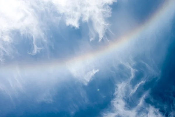 Nuvens do céu arco-íris — Fotografia de Stock