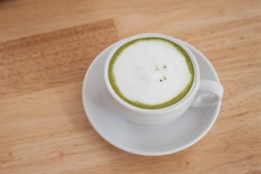 Sıcak yeşil çay kahve