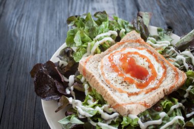 Sebze Fried Yumurta ekmek