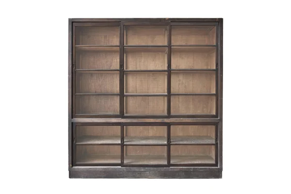 Антикварный пустой деревянный шкаф с горкой, изолированной на белой обратной стороне — стоковое фото
