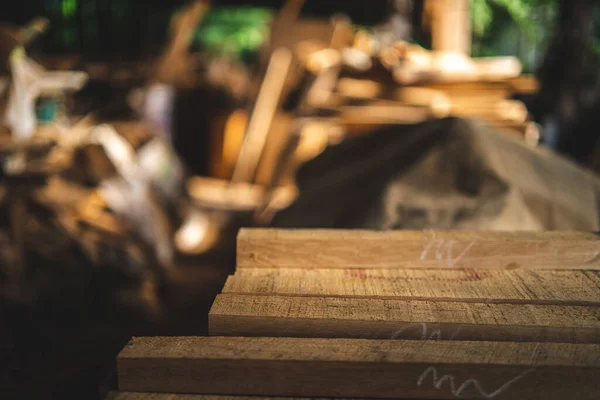 Imagem Fundo Oficina Madeira Móveis Carpinteiros Mesa Trabalho Material Madeira — Fotografia de Stock