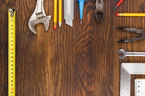 İnşaat aletleri seti