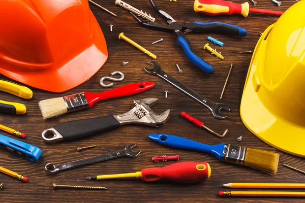 büyük inşaat araçları kümesi