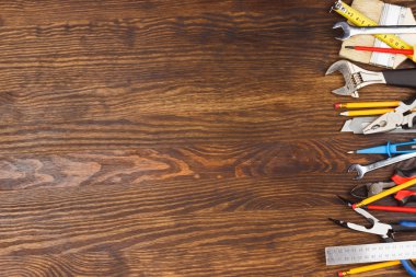 İnşaat aletleri seti