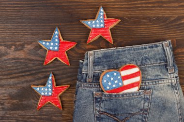 Çerez cebinde Amerikan vatansever renklerle