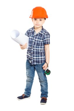 Çocuk inşaat kask içinde