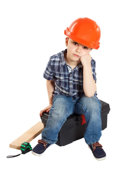 Boy v konstrukci přilby — Stock fotografie