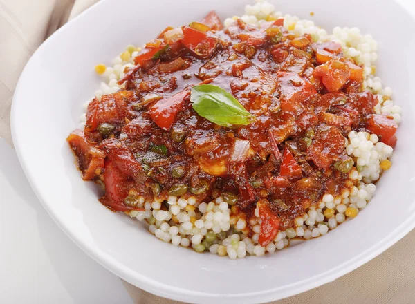 Pollo Cacciatore con cuscús — Foto de Stock