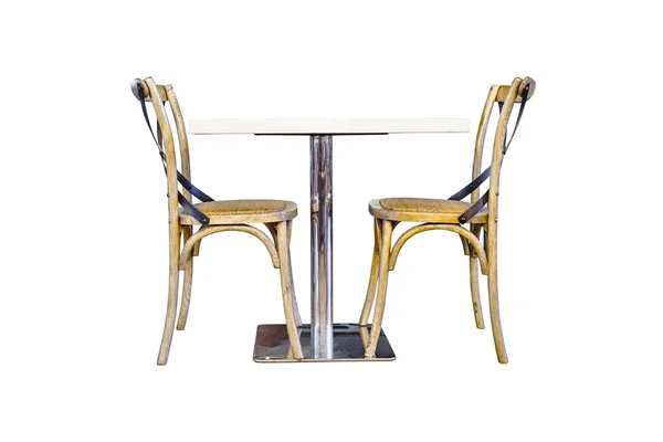 テーブルと白い背景の上の 2 つの椅子 — ストック写真