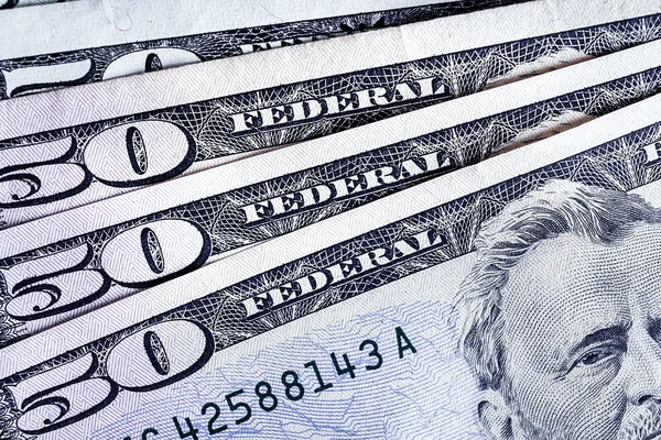Банкноты 50 USD подсчет стека соответственно фон, Америка — стоковое фото