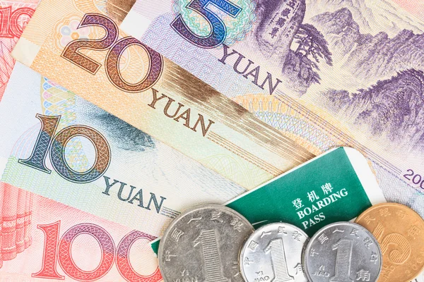 Chinese or Yuan banknotes money and coins from China's currency — Stock Photo, Image