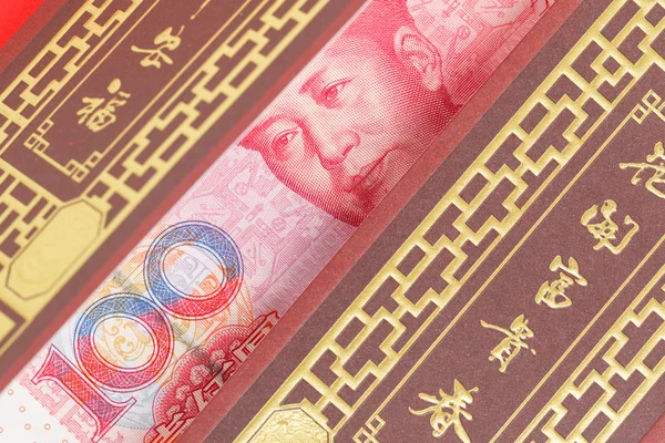 Chiński lub 100 Yuan banknotów pieniądze w kopercie czerwony, jak chiński — Zdjęcie stockowe