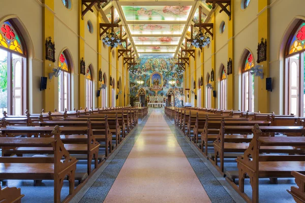 Södertälje, Thailand - 28 februari: Interiörer från katolska c — Stockfoto